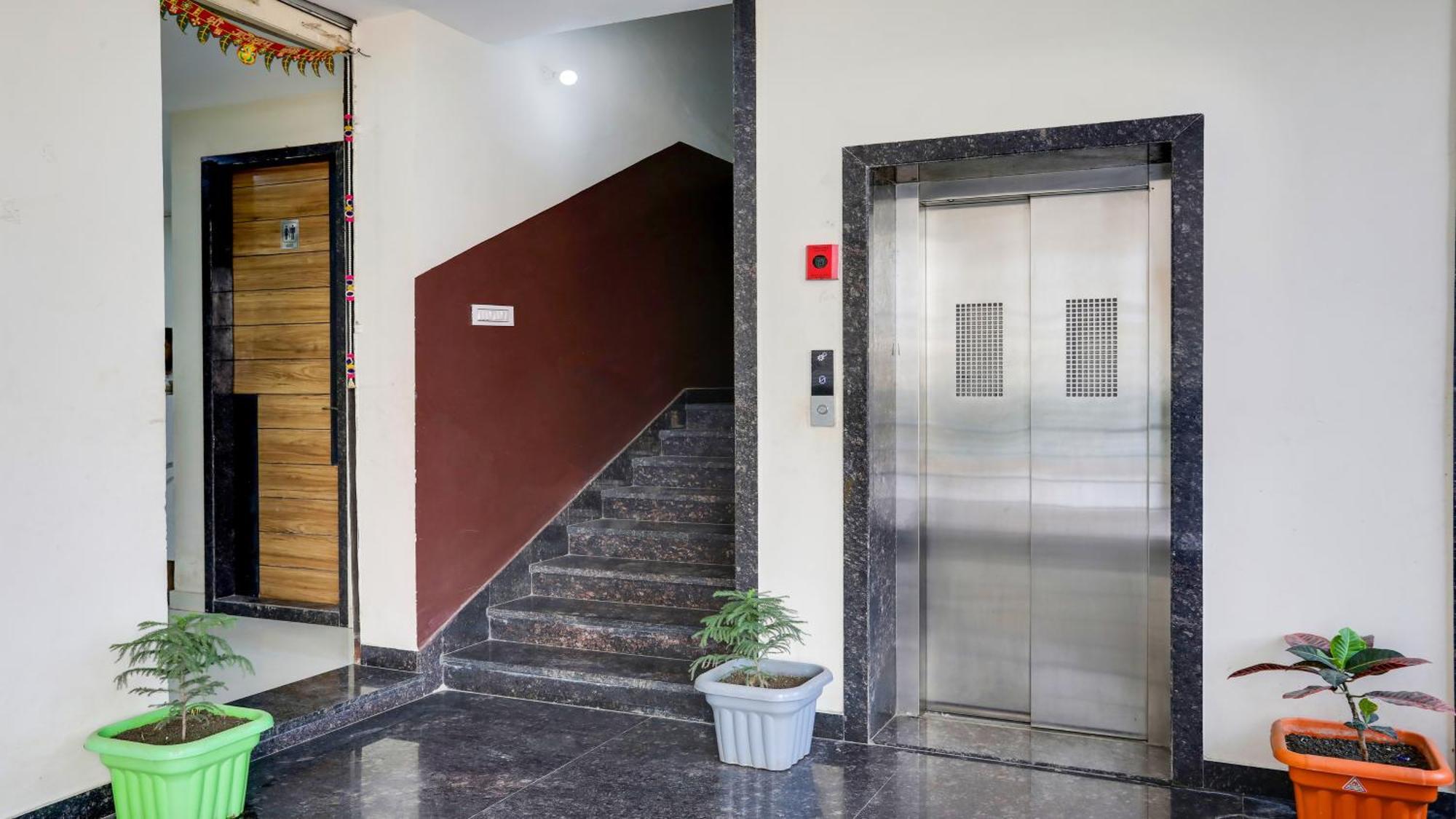 Fabhotel Mansarovar Inn Raipur  Exterior photo